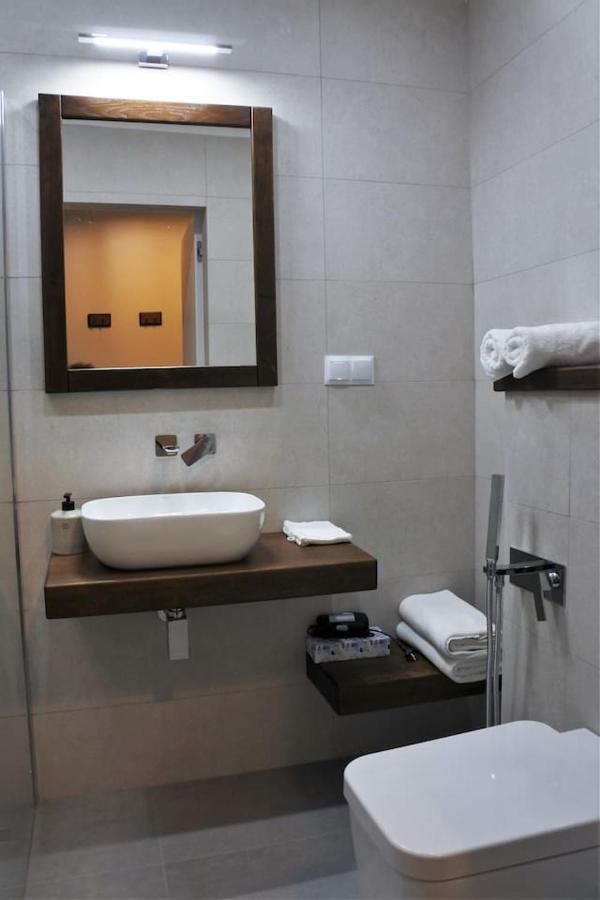 Boutique 108 - Old City, Luxury Apt. With A Garage Krakau Exterior foto